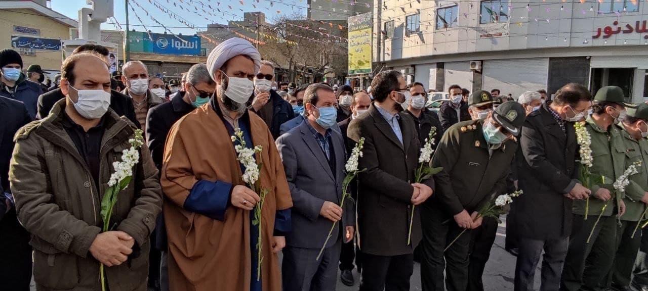 بازدید فرماندار شهرستان اسکو و رئیس سازمان صنعت و معدن ، تجارت استان از کارخانجات ام دی اف و پارکت