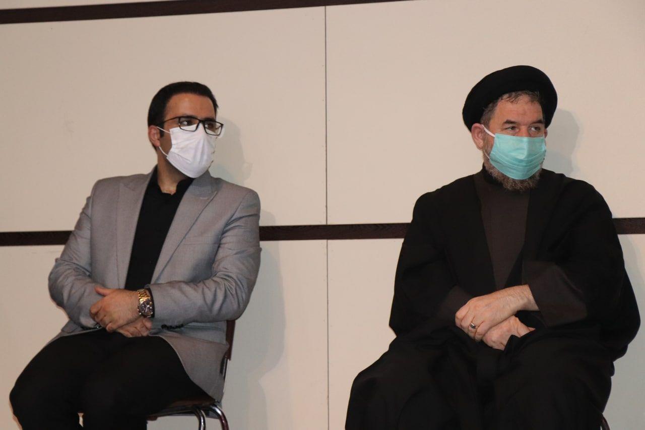 حضور فرماندار شهرستان اسکو در منزل خانواده شهید حاج رحیم امینی - سهند